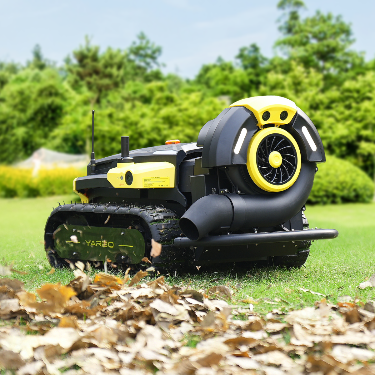 Yarbo Lawn Mower Pro + Snow Blower + Blower + Trimmer Package